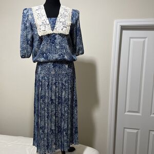 Vintage 70s Prairie Maxi Dress Cottagecore Boho Blue Ivory Lace Modest Sz 10 USA